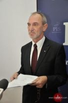 Konferencja posłów PiS