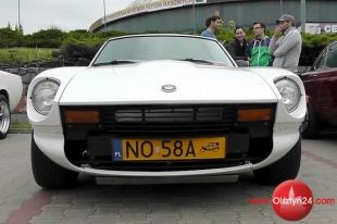 Kolejne samochodowe „perełki” pod Uranią