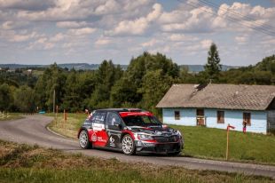 Półmetek sezonu rajdowego w Rzeszowie. Chwietczuk: mamy świetne auto, chcemy poprawić tempo i ukończyć rajd