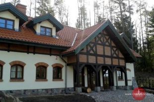 Budynek administracyjny w arboretum w Kudypach już gotowy