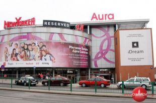 Carrefour wchodzi do Aura Centrum