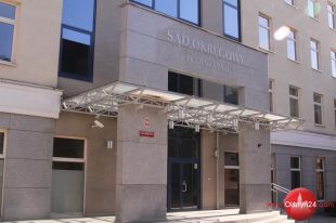 Rozpoczął się ponowny proces policjanta oskarżonego o śmiertelne postrzelenie człowieka podczas interwencji