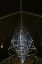 Instalacja świetlna w Domu Mendelsohna