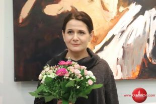 Eda Yukov wystawia w BWA Galerii Sztuki 