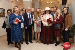 Obrazy „z duszą” Danuta Sewruk pokazała w Galerii Marszałkowskiej