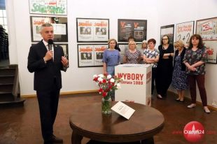 Sentymentalna podróż do czasów, gdy w Polsce upadł komunizm 