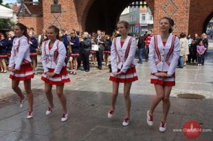 Baba Pruska promowała Olsztyn na starówce