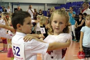 Przedszkolaki w tańcu