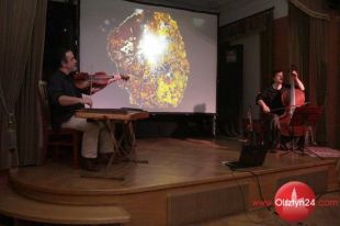 Duet Nikifolk wystąpił w Kamienicy Naujacka