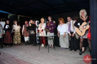 Amatorzy na scenie „Pod Brzozą”