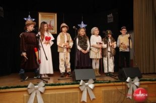V Międzyszkolny Konkurs Kolęd i Pastorałek odbył się w MOK