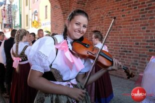 Jubileuszowe Międzynarodowe Olsztyńskie Dni Folkloru Warmia 2015 rozpoczną się już jutro