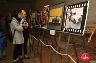 Klasyki motoryzacji bohaterami popołudnia w Muzeum Warmii i Mazur w Olsztynie  