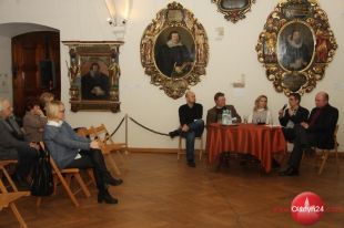 W muzeum o transakcjach handlowych na przestrzeni lat