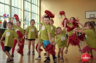 Przedszkolaki bawiły się na XII Festynie Sportowym w SP6