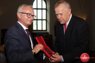 Profesor Benedykt Błoński laureatem Nagrody Imienia Biskupa Ignacego Krasickiego A.D. 2016                 