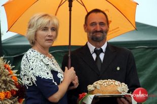 Rolnicy z powiatu olsztyńskiego i gminy Świątki wspólnie świętowali zakończenie żniw 