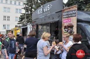 Tłumy na II Festiwalu Smaków Food Trucków