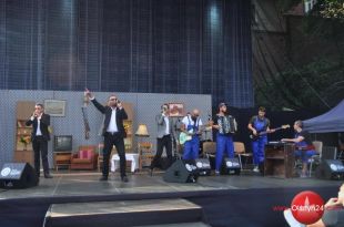 Neo-Nówka wystąpiła w amfiteatrze