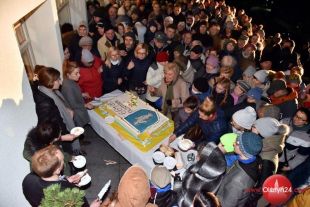 Video mapping, tort i tańce z ogniem na 664. urodziny Olsztyna