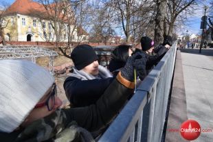 MOK uwolnił amfiteatr z okazji pierwszego dnia wiosny