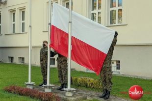 Święto Flagi RP w tym roku jest obchodzone skromnie 