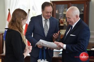 Międzynarodowy piątek. Goście z Ukrainy i Chorwacji z wizytą u marszałka