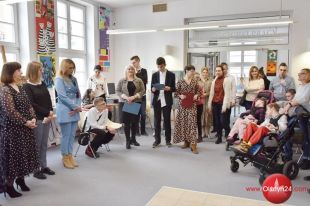 Wystawą prac swych podopiecznych społeczność ZPE świętowała 20-lecie działalności placówki