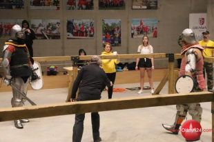 Sala rycerska przeszła „chrzest bojowy”