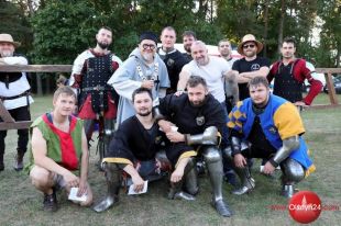 Muzeum Bitwy pod Grunwaldem gościło uczestników XIII Grunwaldzkiego Turnieju Rycerskiego „Jesień Średniowiecza”