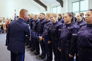 W garnizonie warmińsko-mazurskim trwa rekrutacja. Kolejni policjanci złożyli ślubowanie
