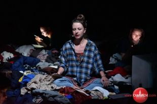 Spektakl „FOMO” zadebiutuje już w piątek na Scenie u Sewruka Teatru Jaracza