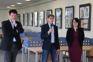 Architektura oporu. Wojenna satyra Ołeksieja Kustowskiego w Bibliotece Uniwersyteckiej