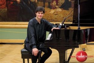 Kolejny mistrzowski recital fortepianowy w filharmonii