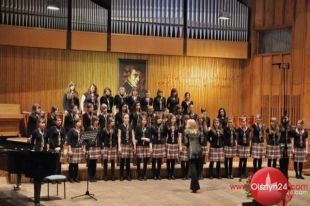 Chór „Cantabile” wrócił z Legnicy z „Rubinową Lutnią”