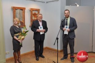 „Obiekty” Adama Cieślaka prezentuje Galeria Amfilada MOK