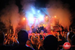 W rytm dobrego rapu bawili się w biskupieckim amfiteatrze