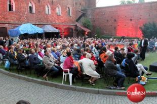 Nagrodę im. Agnieszki Osieckiej zdobyła torunianka Agata Rożenkowska