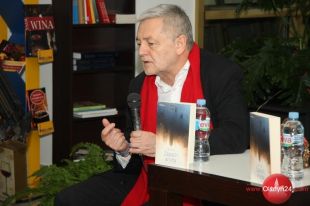 Jan Piekło w Olsztynie promował „Zapach anioła” 