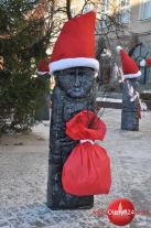 Mikołajkowe baby, choinki i kolorowe światełka - w Olsztynie robi się świątecznie