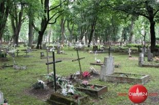 Olsztyńskie cmentarze pięknieją dzięki datkom olsztynian