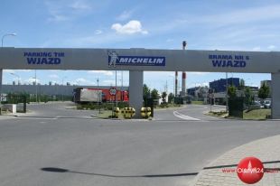 Mniej samochodów na ulicach miasta