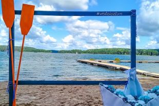 Fotograficzna pamiątka z Olsztyna z Ukielem w tle