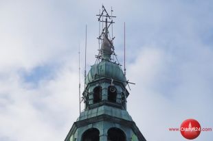 Dalsze prace przy ratuszowej wieży