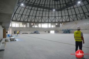 Zakończenie prac przy Uranii coraz bliżej. Kto pokieruje halą?