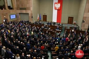 Zmiany w „500+” idą w dobrym kierunku, ale są niewystarczające