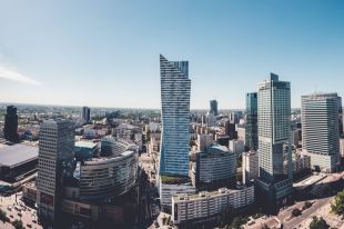 Biura serwisowane w Warszawie kreują trendy biznesowe na mapie stolicy!