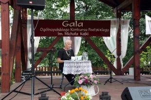 Poezja zagościła w Ogródku. Za nami jubileuszowa Gala XX Ogólnopolskiego Konkursu Poetyckiego im. Michała Kajki