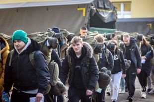 Ferie inne niż wszystkie. Wojsko zamiast odpoczynku