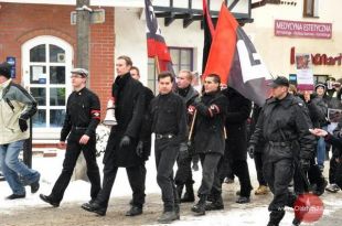 Policjanci bronili olsztyńskiej demokracji